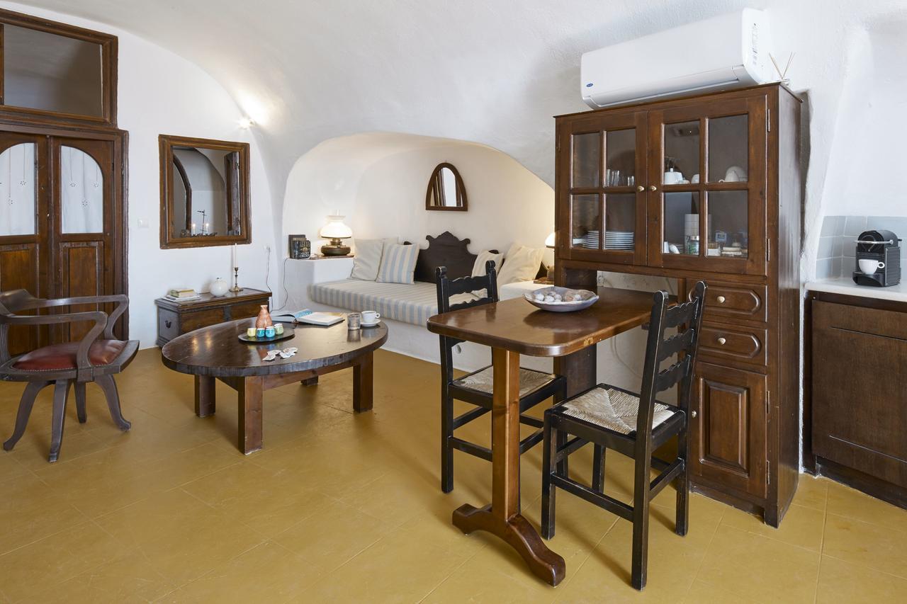 Kristy Cave House Villa Oia Exterior photo